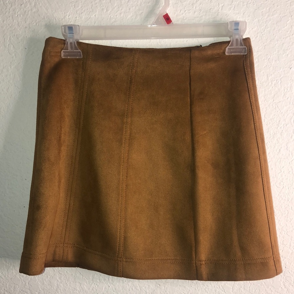 Brown skirt Carmel color